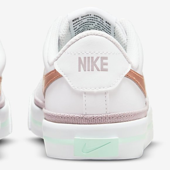 Women's Court Legacy Sneaker. Low Top - Picture 5 of 9